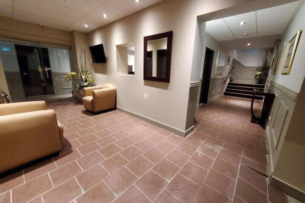 Cozy Sweet Studio #4, Only 10 Min To D.T. Ottawa Gatineau Bagian luar foto